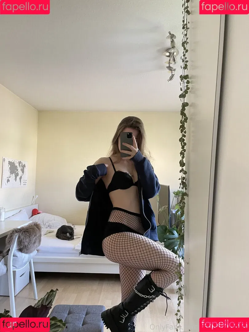 JedenTagPizza Onlyfans Photo Gallery 