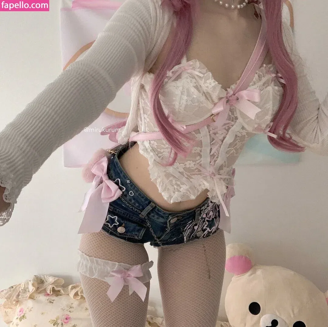 mirukurum Onlyfans Photo Gallery 