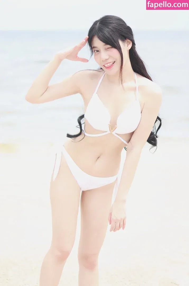 Dango Meaw Onlyfans Photo Gallery 