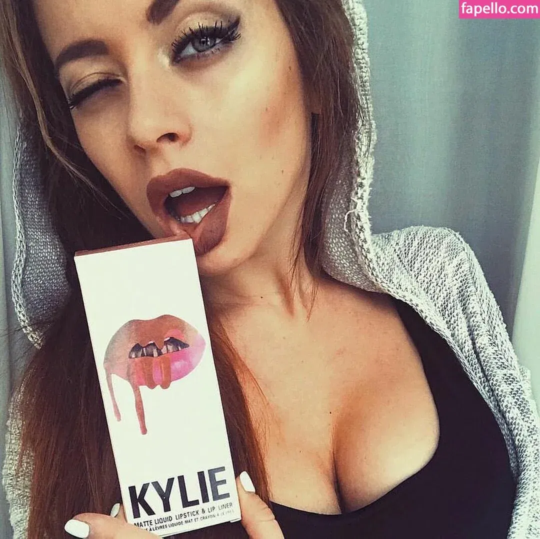 Kate Kabak Onlyfans Photo Gallery 