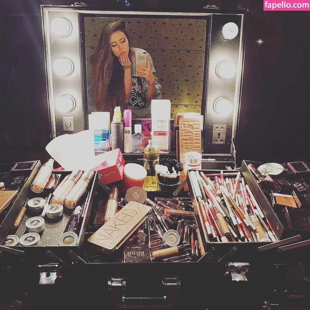 Kate Kabak Onlyfans Photo Gallery 