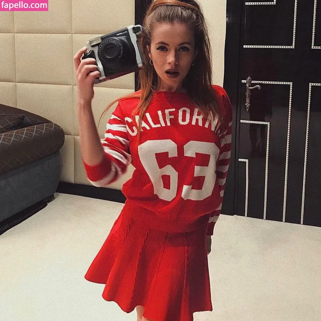 Kate Kabak Onlyfans Photo Gallery 