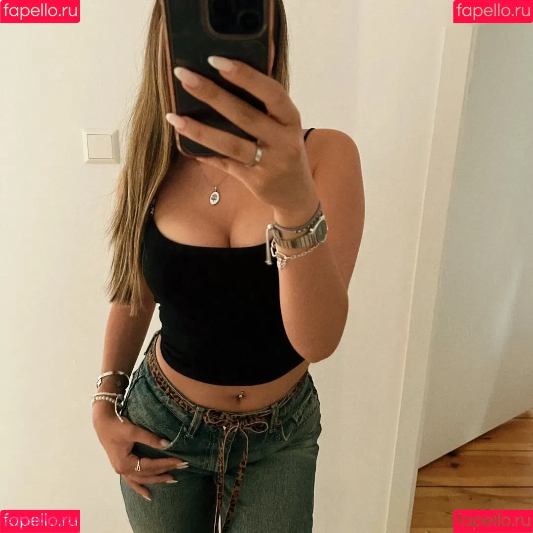 smillarosaa Onlyfans Photo Gallery 