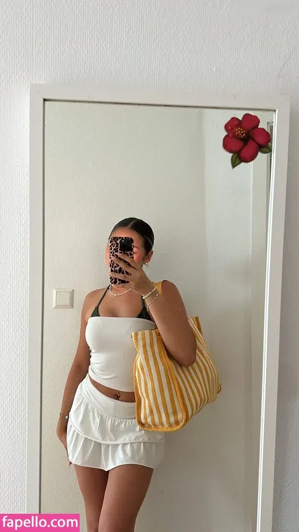 smillarosaa Onlyfans Photo Gallery 