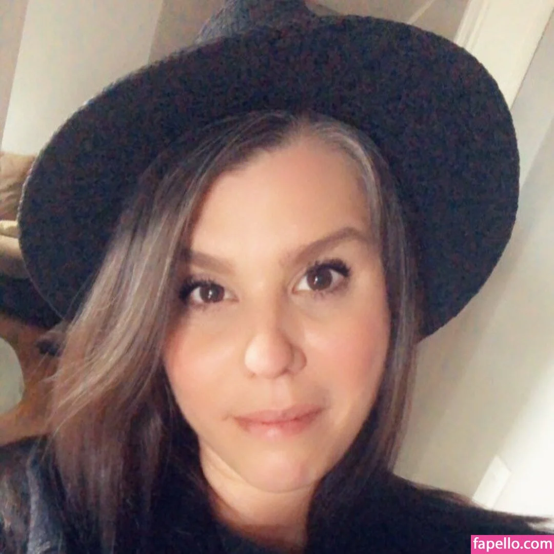 Falynn Shaw Onlyfans Photo Gallery 