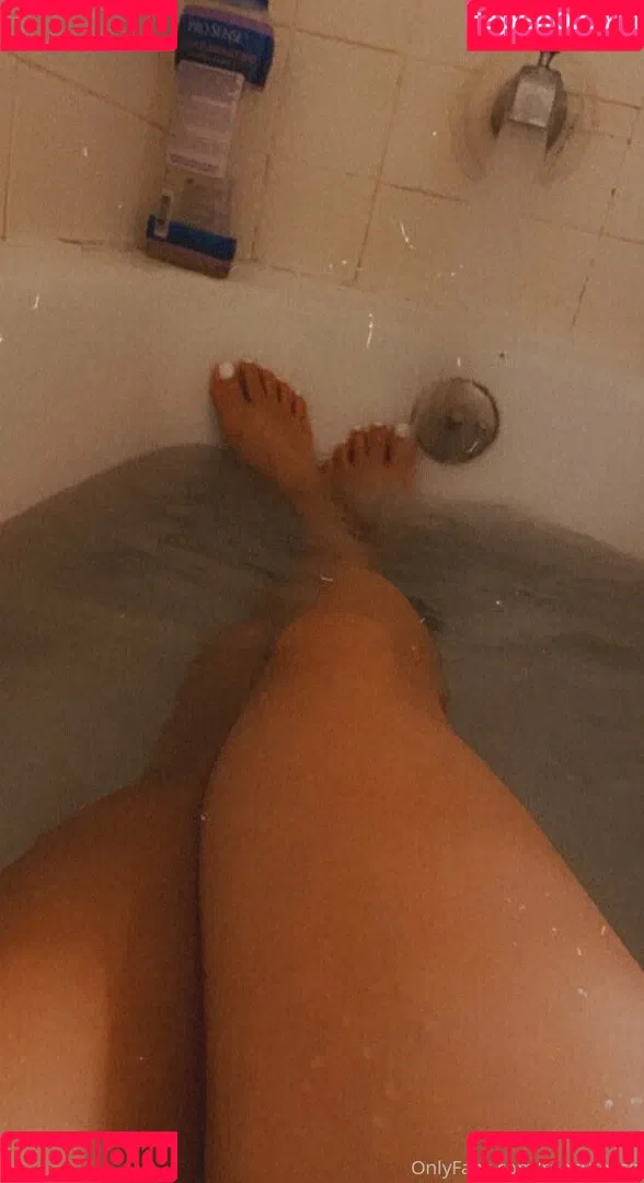 toosexyashley Onlyfans Photo Gallery 
