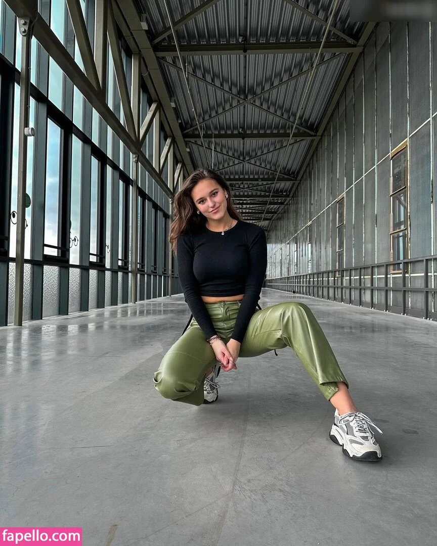 Bo Van Bussel Onlyfans Photo Gallery 