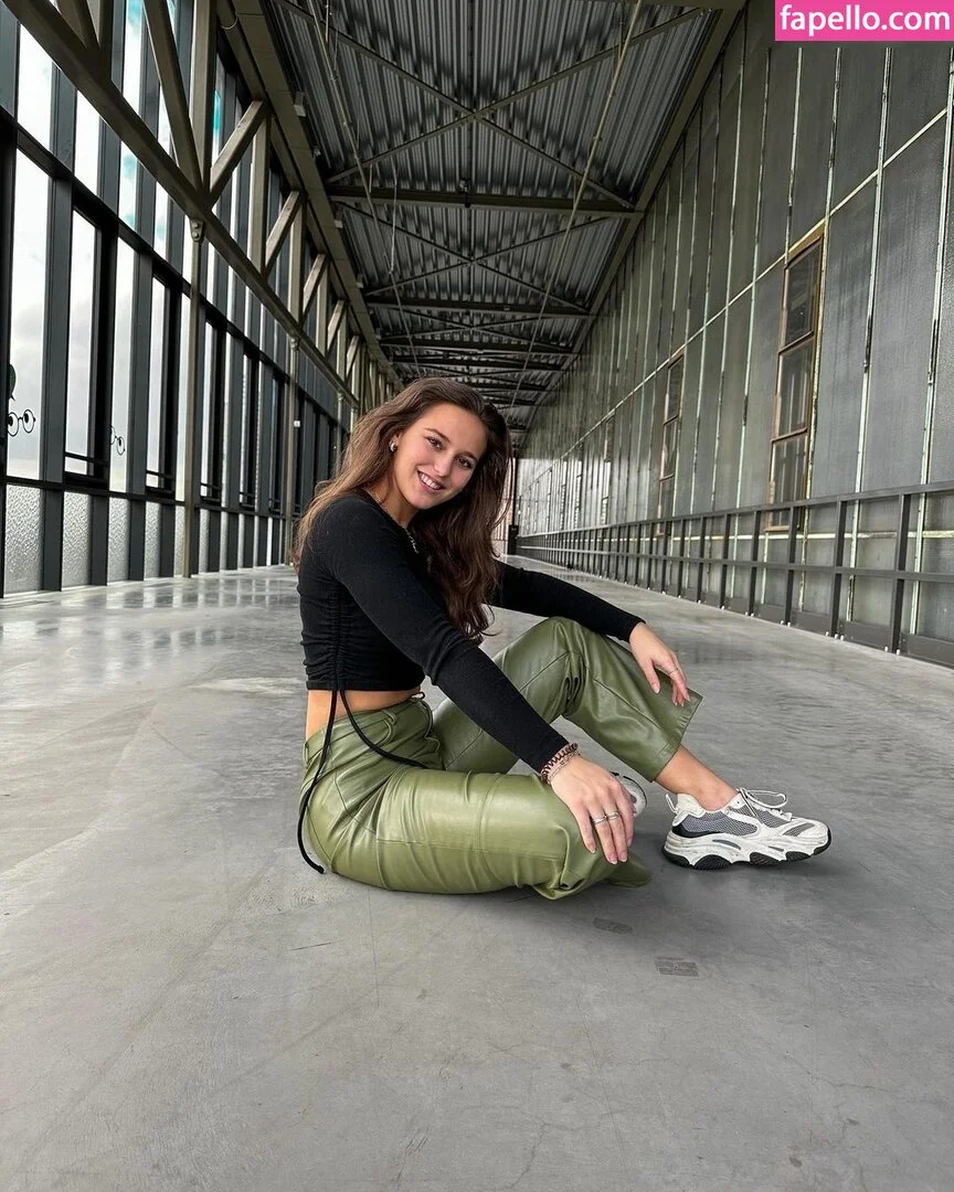 Bo Van Bussel Onlyfans Photo Gallery 