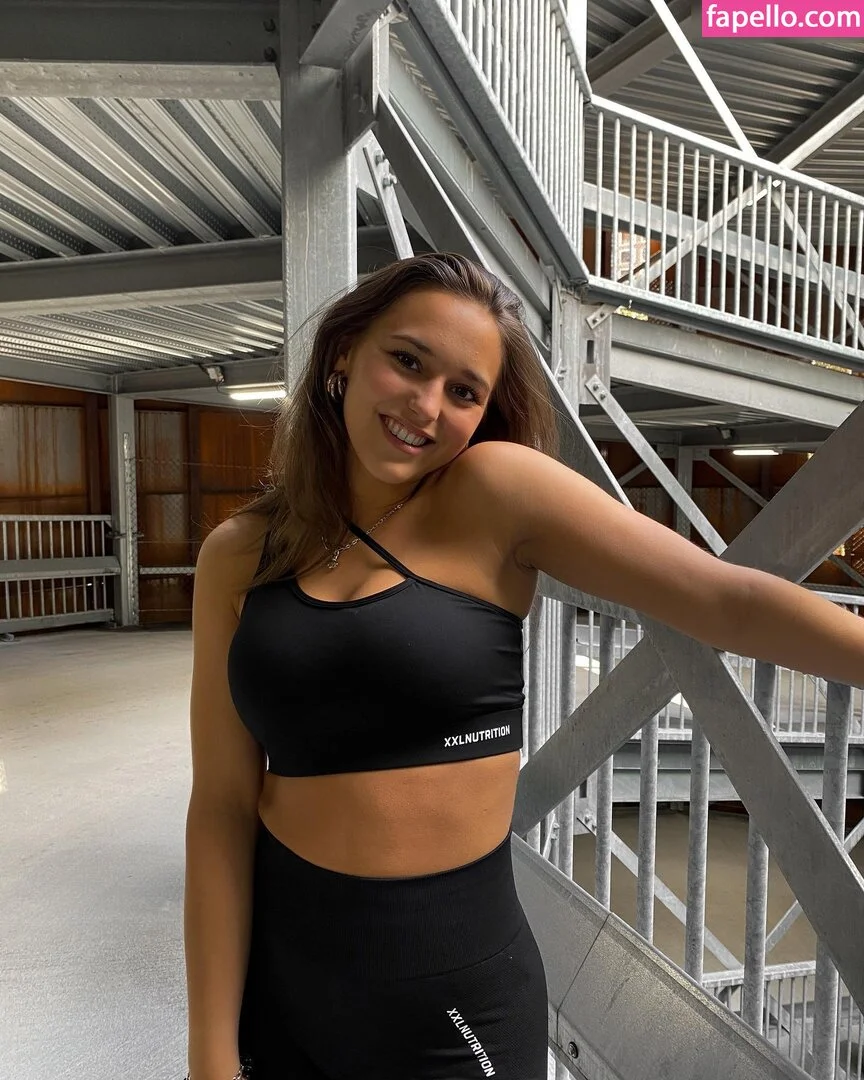 Bo Van Bussel Onlyfans Photo Gallery 