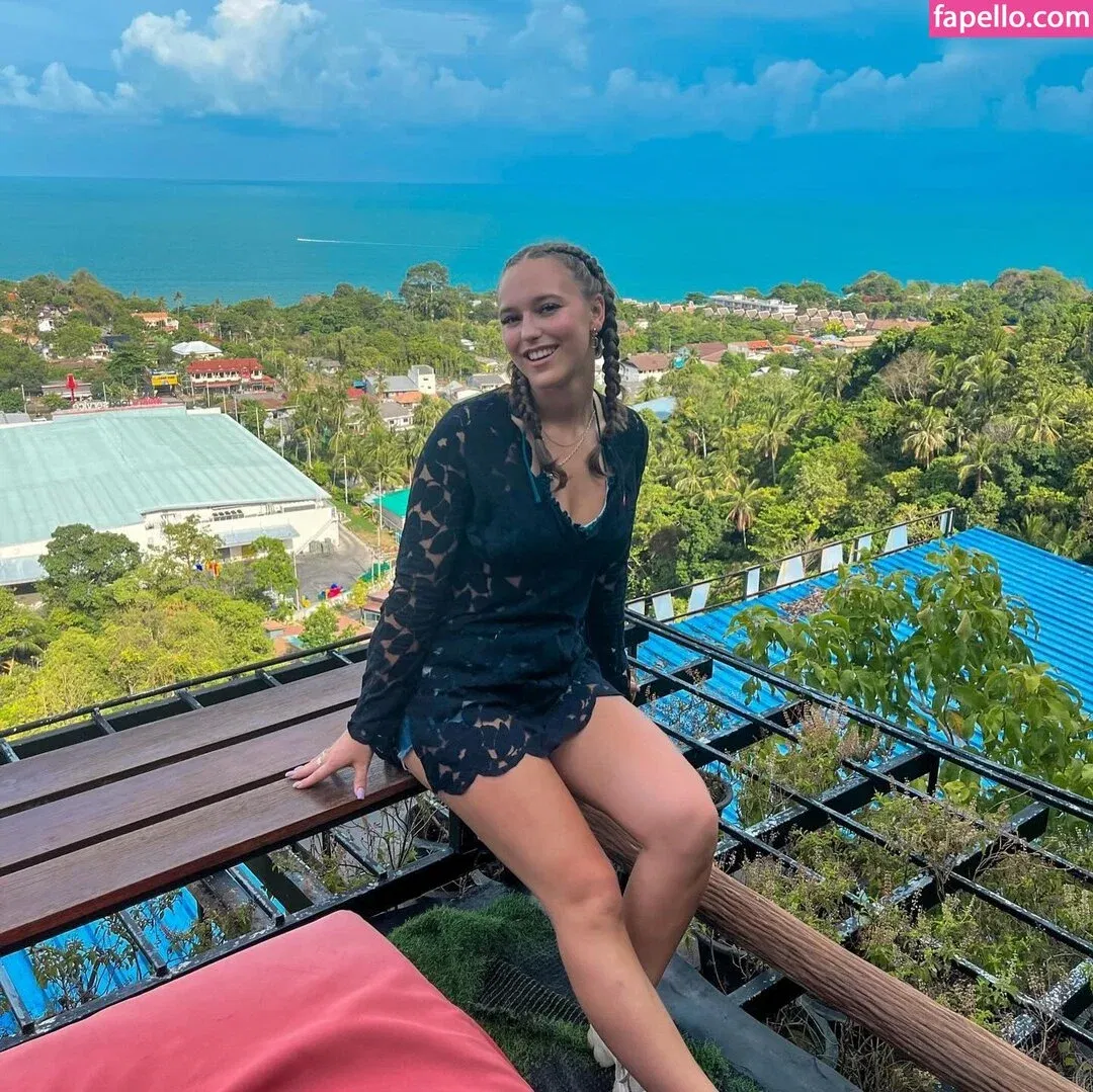 Bo Van Bussel Onlyfans Photo Gallery 