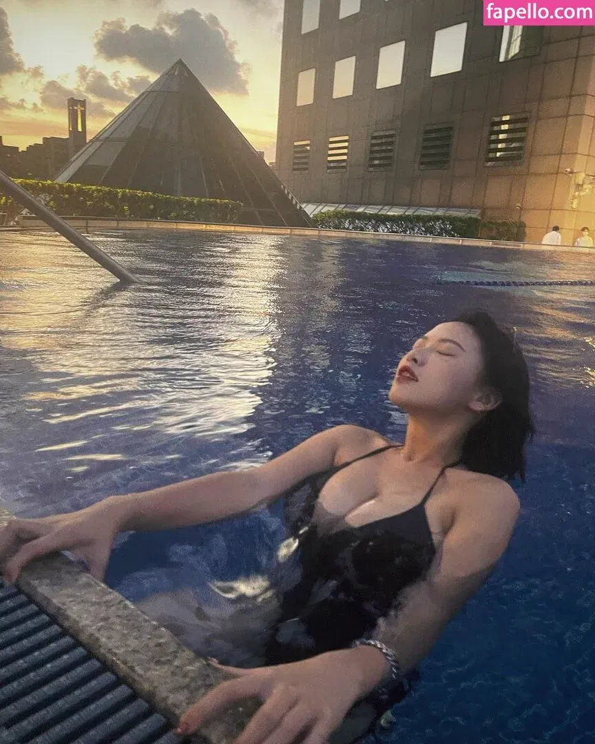 infini_abc Onlyfans Photo Gallery 