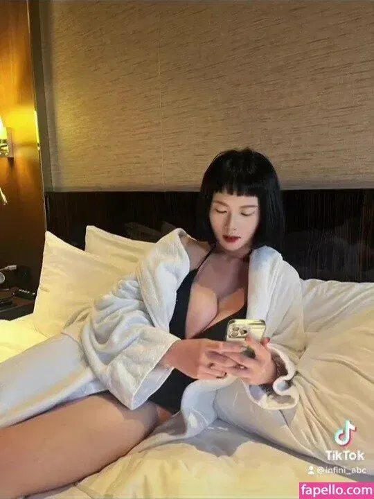 infini_abc Onlyfans Photo Gallery 