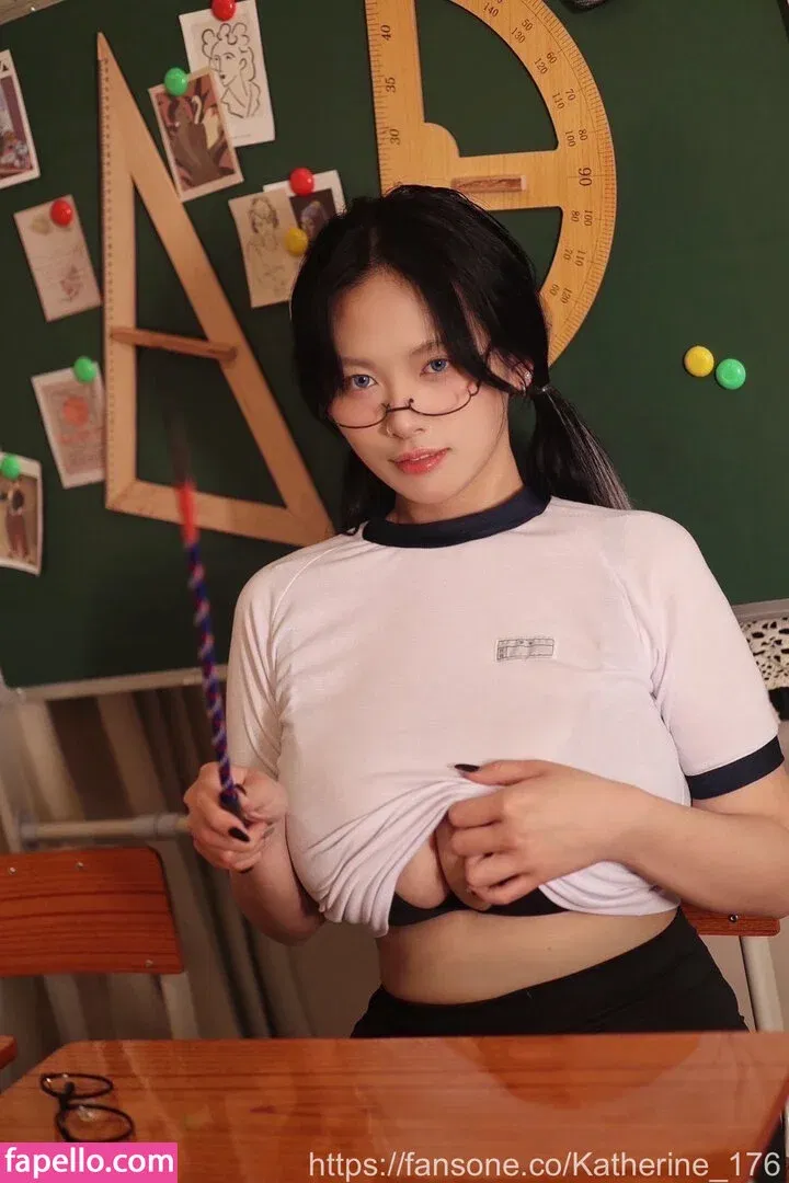 infini_abc Onlyfans Photo Gallery 