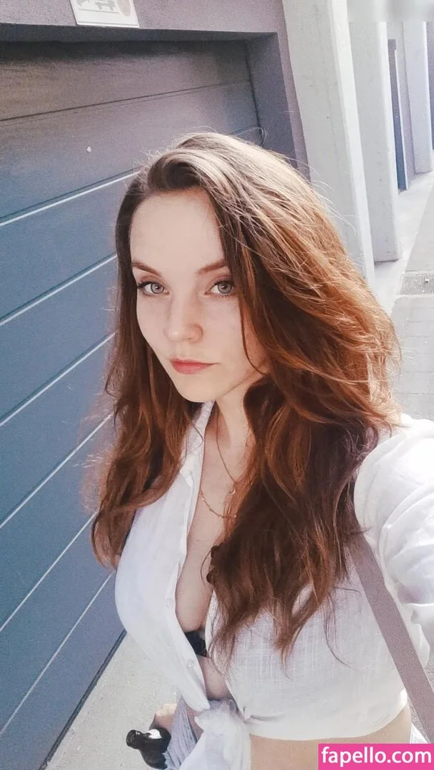 Lvcia / Hyrula Onlyfans Photo Gallery 