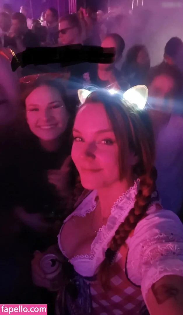 Lvcia / Hyrula Onlyfans Photo Gallery 