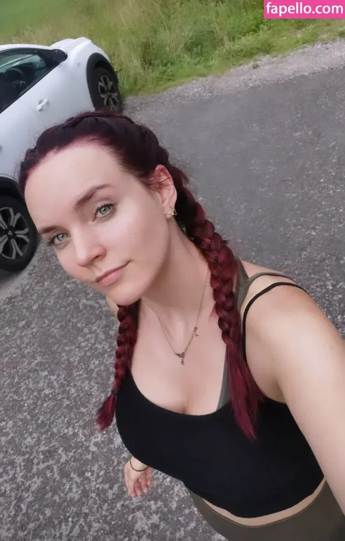 Lvcia / Hyrula Onlyfans Photo Gallery 