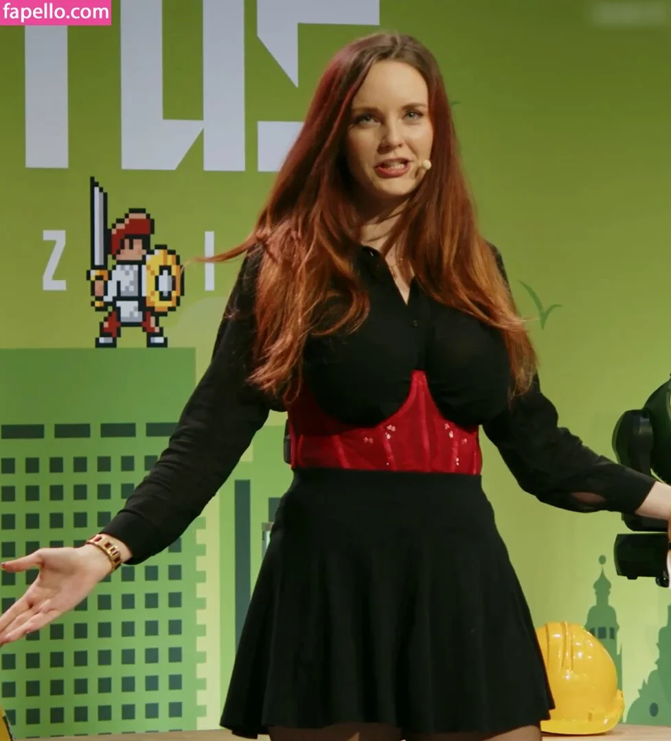 Lvcia / Hyrula Onlyfans Photo Gallery 