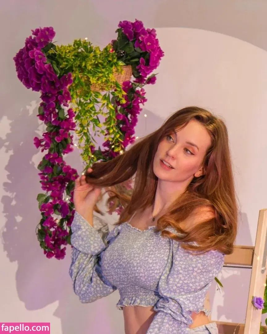 Lvcia / Hyrula Onlyfans Photo Gallery 