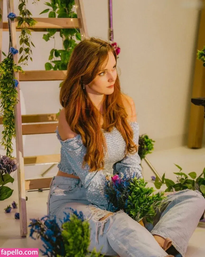 Lvcia / Hyrula Onlyfans Photo Gallery 