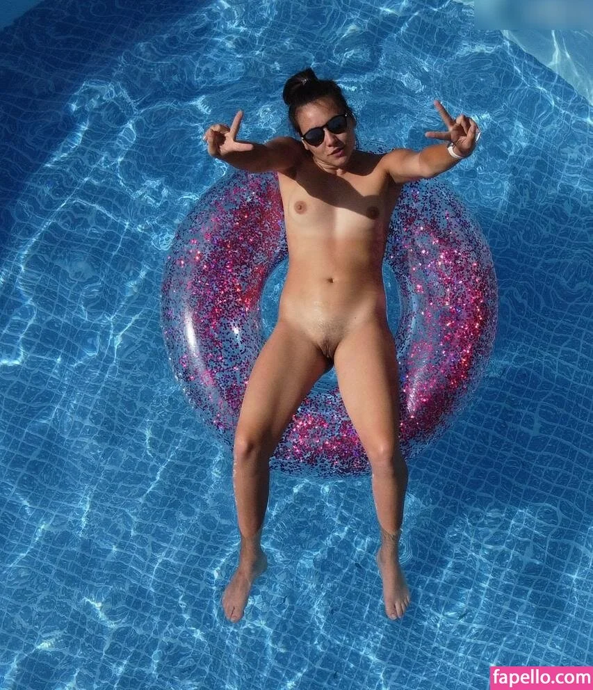 Jenny_Stella Onlyfans Photo Gallery 