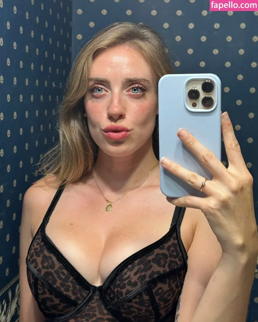 missmozzi Onlyfans Photo Gallery 