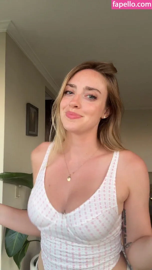 missmozzi Onlyfans Photo Gallery 