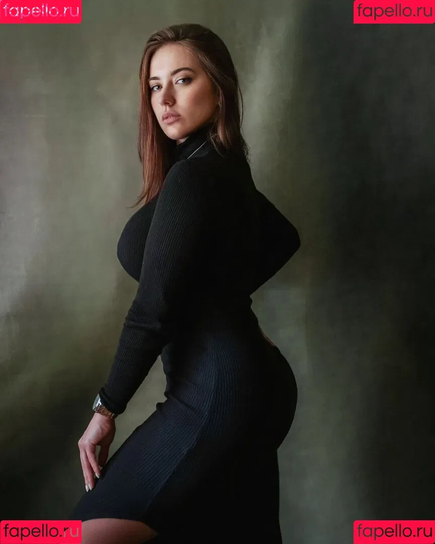 Alina Baranova Onlyfans Photo Gallery 