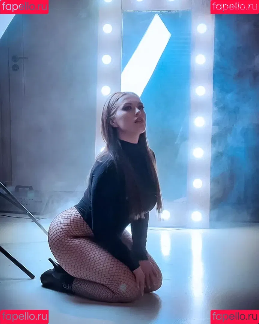 Alina Baranova Onlyfans Photo Gallery 