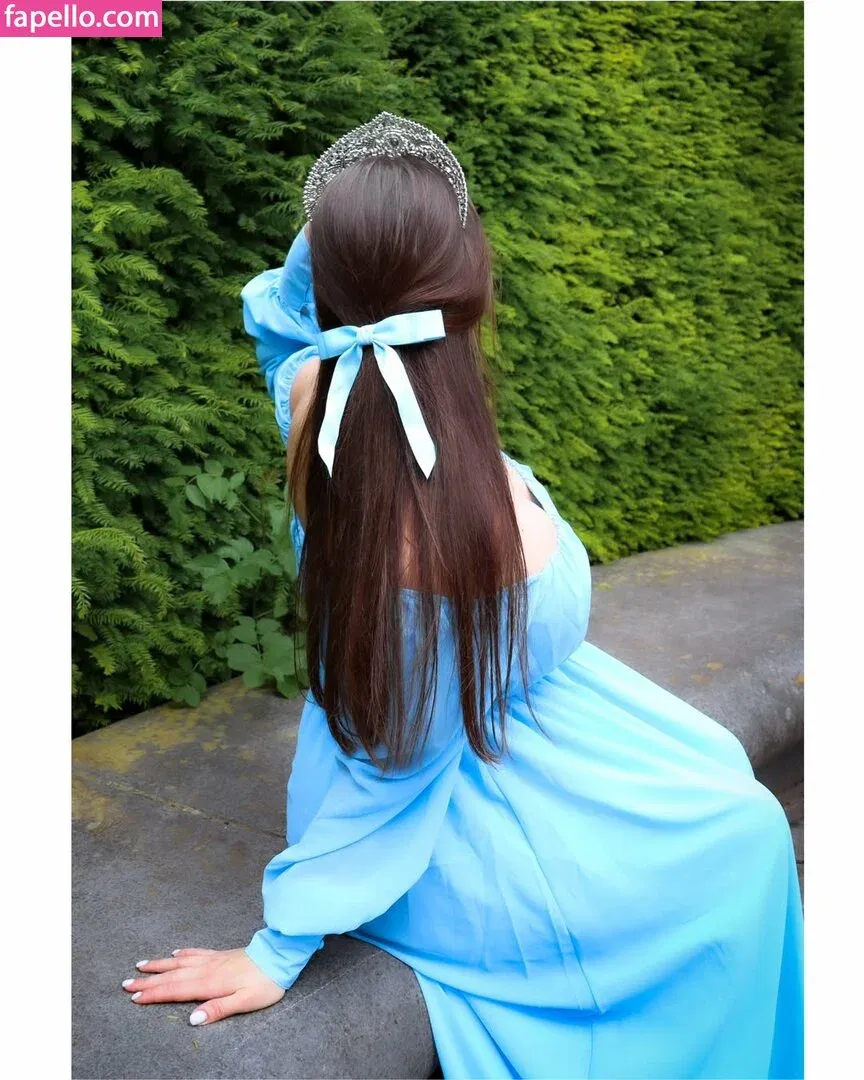 Alina Baranova Onlyfans Photo Gallery 