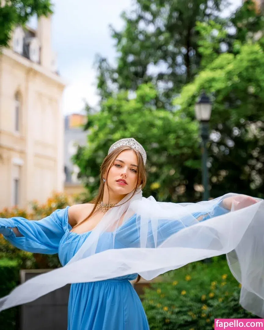 Alina Baranova Onlyfans Photo Gallery 