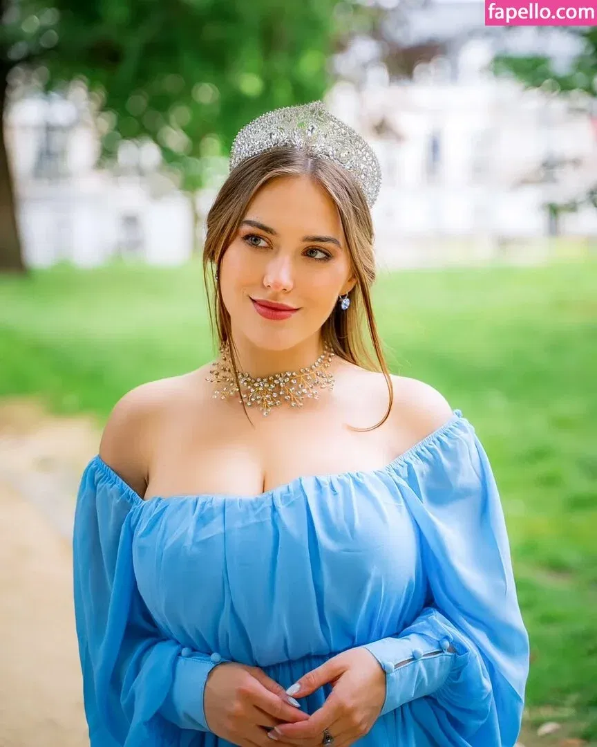 Alina Baranova Onlyfans Photo Gallery 