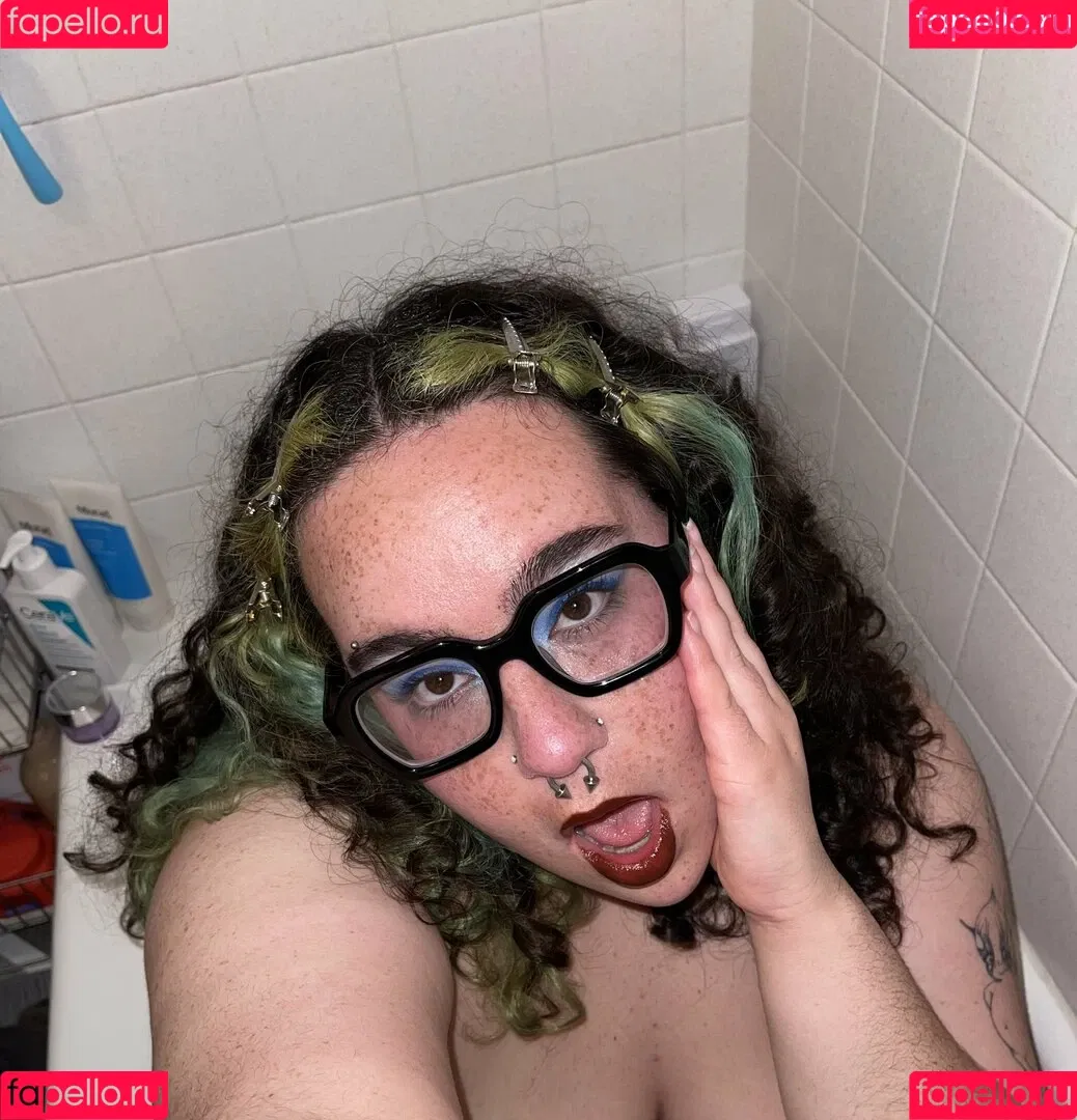 Actualneetgirl Onlyfans Photo Gallery 