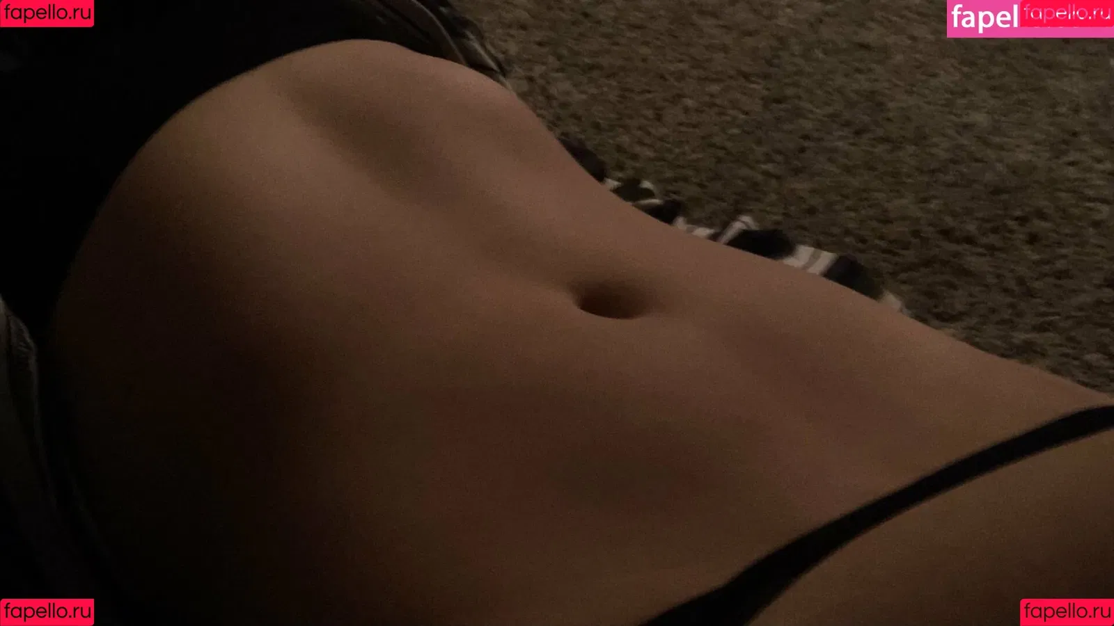 Belly Button Onlyfans Photo Gallery 