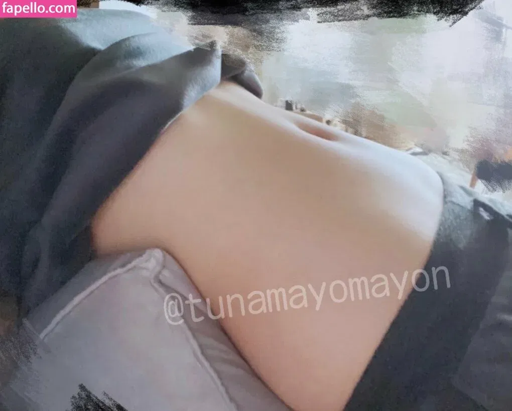 Belly Button Onlyfans Photo Gallery 