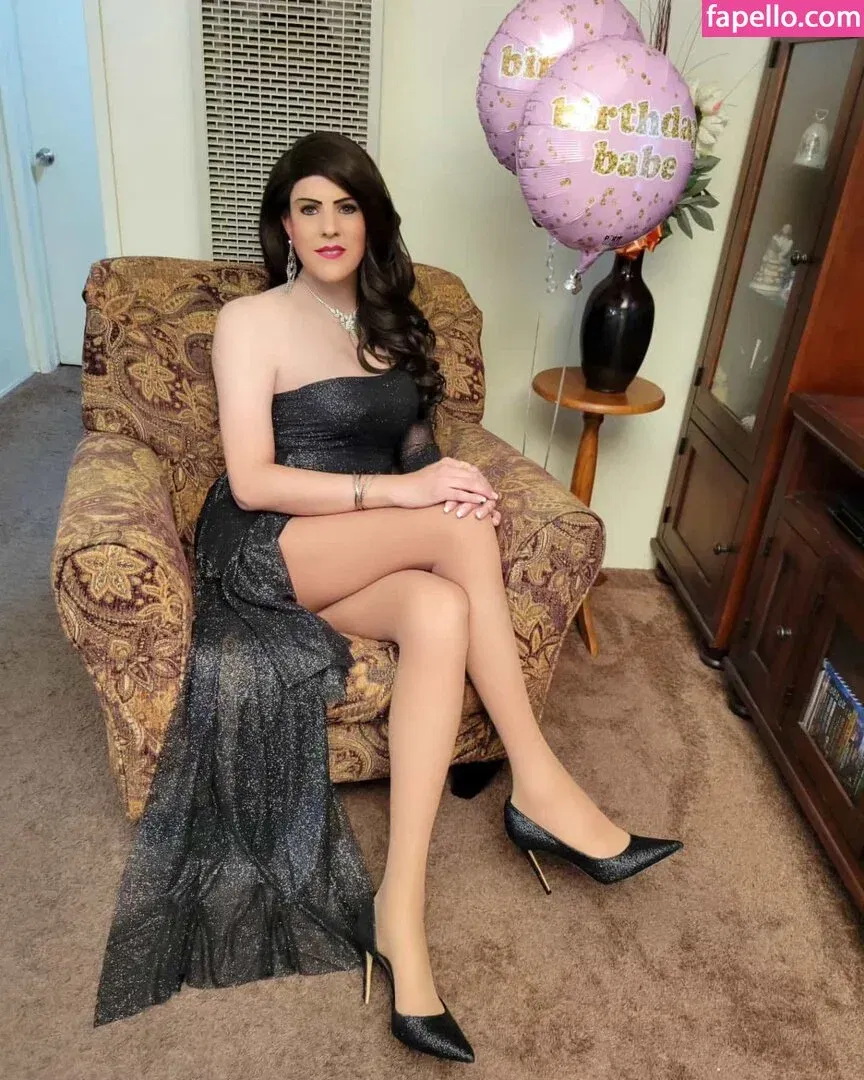 CD Emily Florence Onlyfans Photo Gallery 