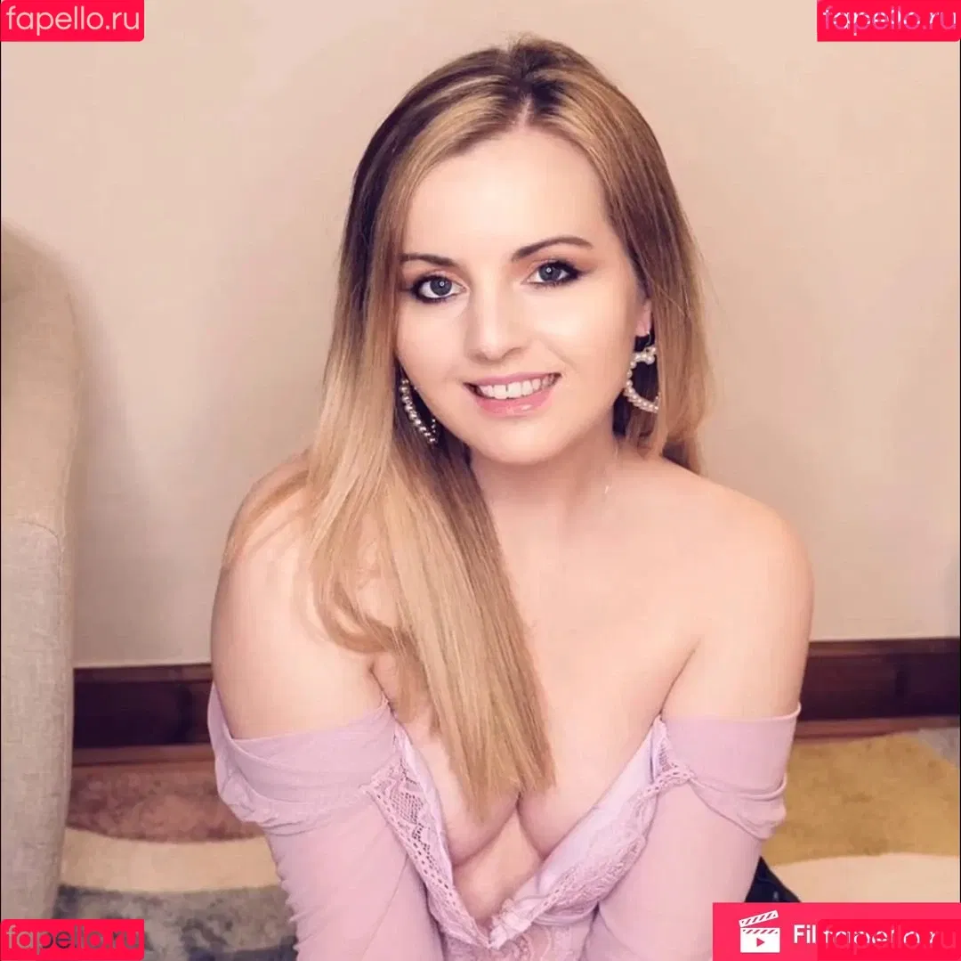 Suzy Lu Onlyfans Photo Gallery 