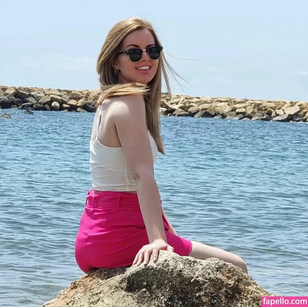 Suzy Lu Onlyfans Photo Gallery 