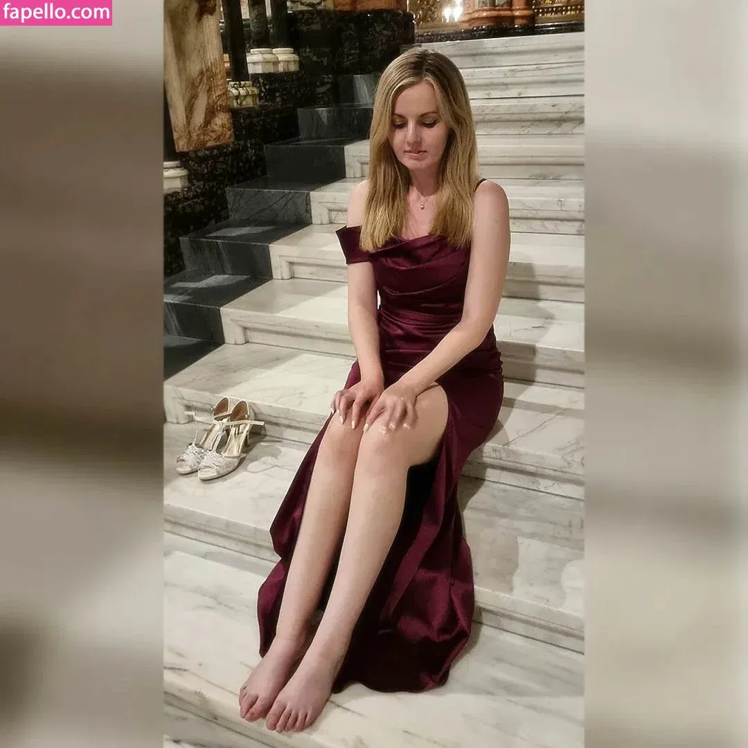 Suzy Lu Onlyfans Photo Gallery 