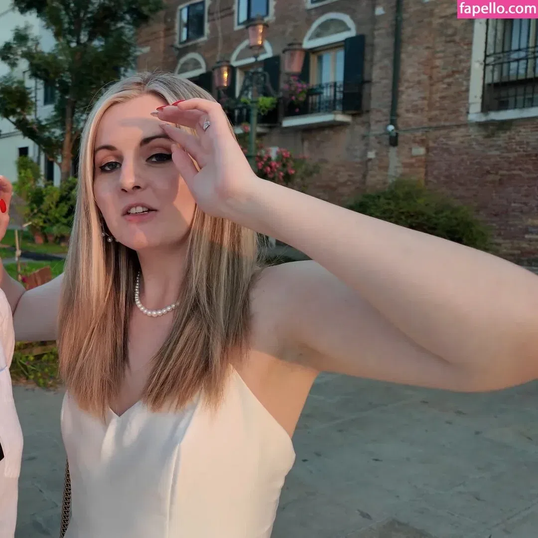 Suzy Lu Onlyfans Photo Gallery 