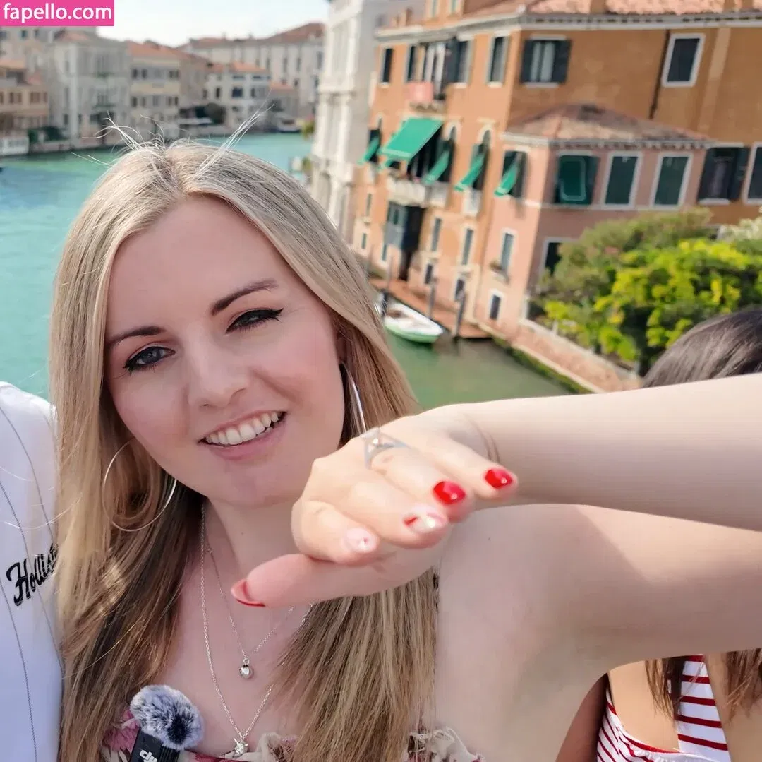 Suzy Lu Onlyfans Photo Gallery 