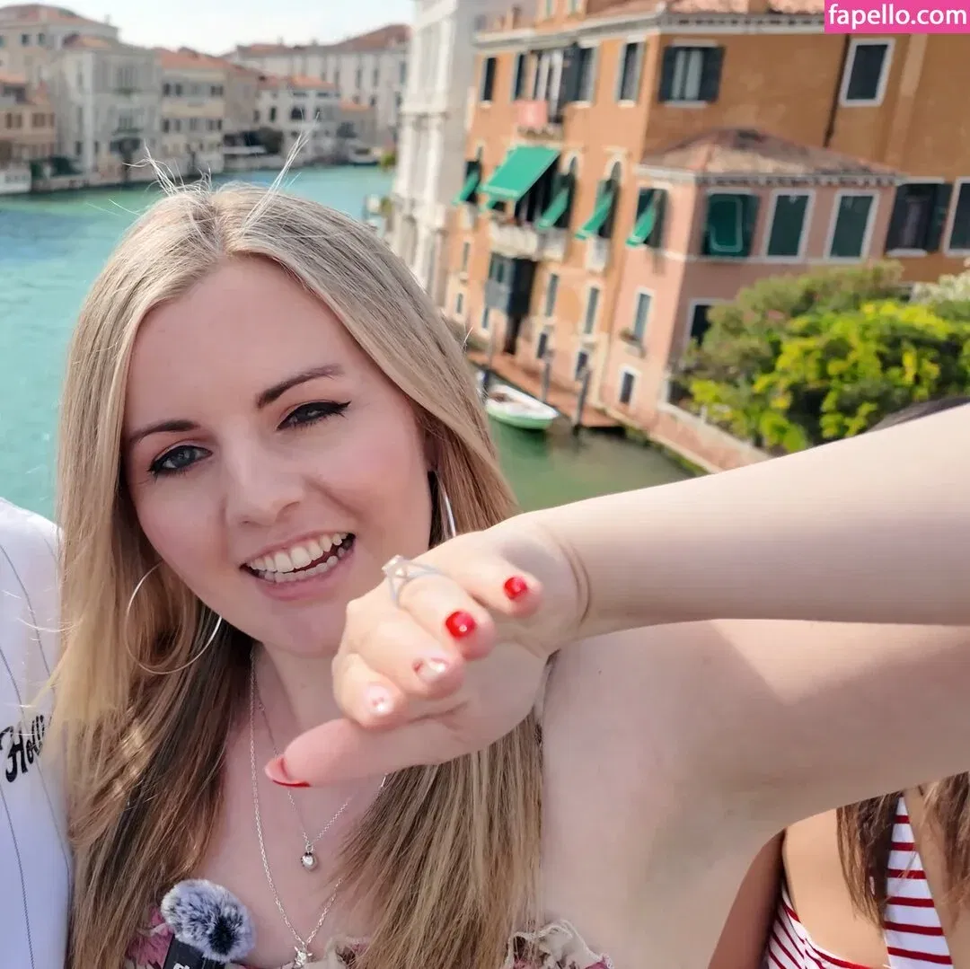 Suzy Lu Onlyfans Photo Gallery 