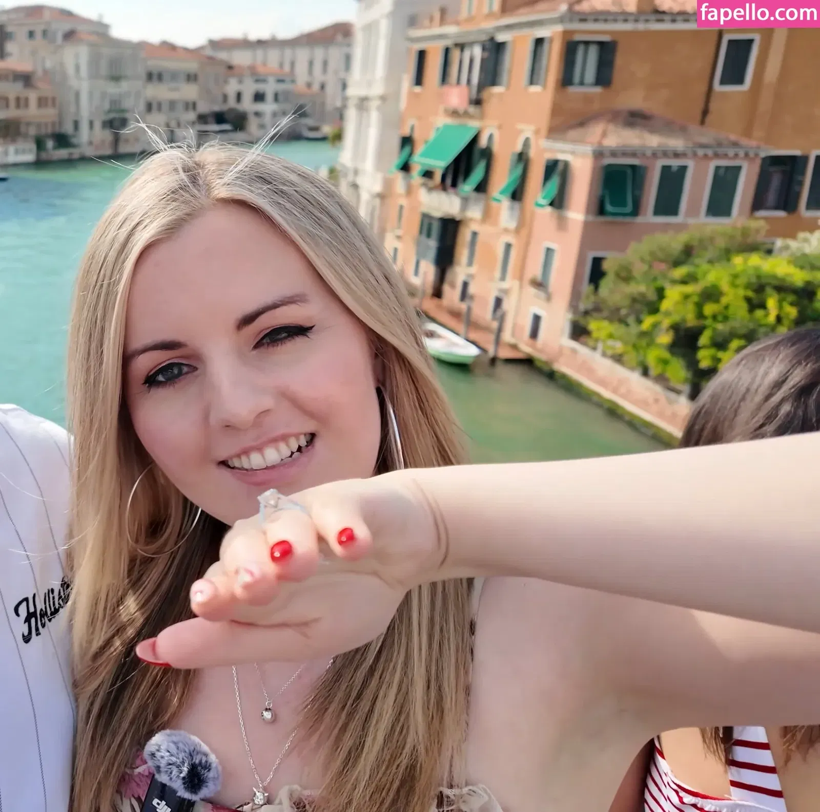 Suzy Lu Onlyfans Photo Gallery 