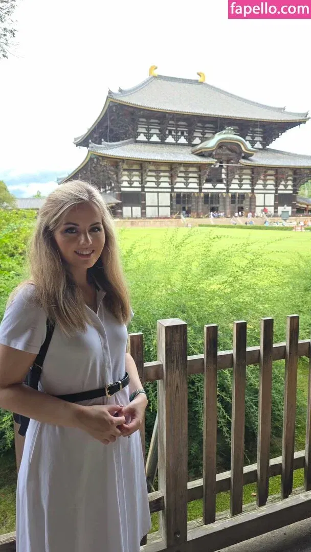 Suzy Lu Onlyfans Photo Gallery 