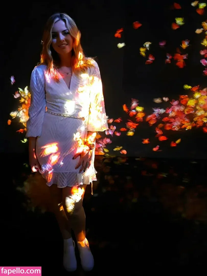 Suzy Lu Onlyfans Photo Gallery 