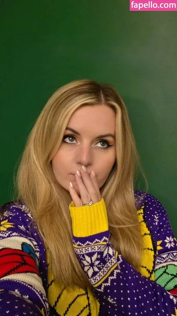 Suzy Lu Onlyfans Photo Gallery 