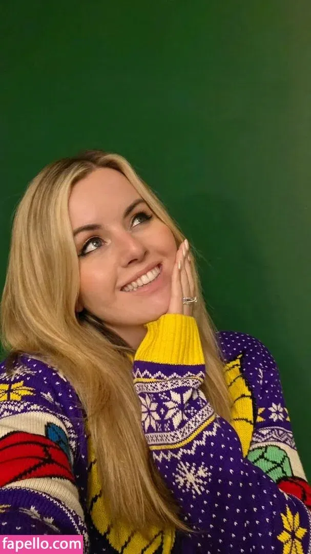 Suzy Lu Onlyfans Photo Gallery 