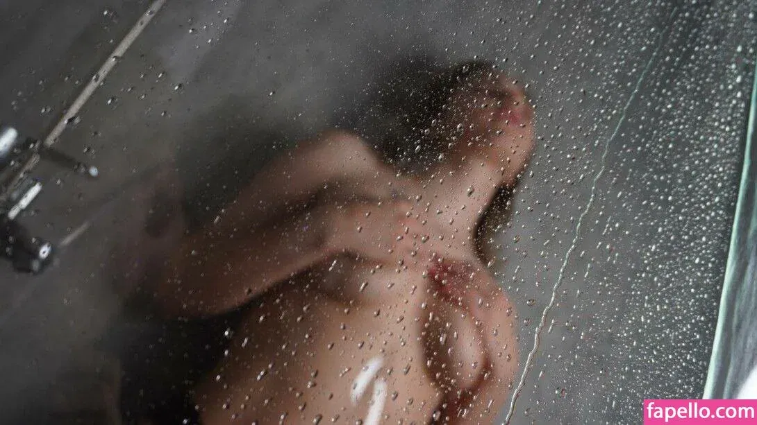 nicolecolina_ Onlyfans Photo Gallery 