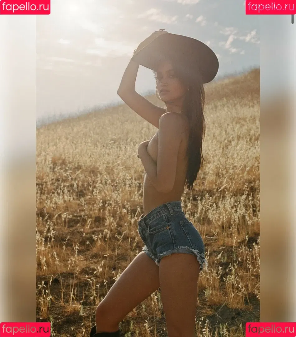 Naaz Torbati Onlyfans Photo Gallery 