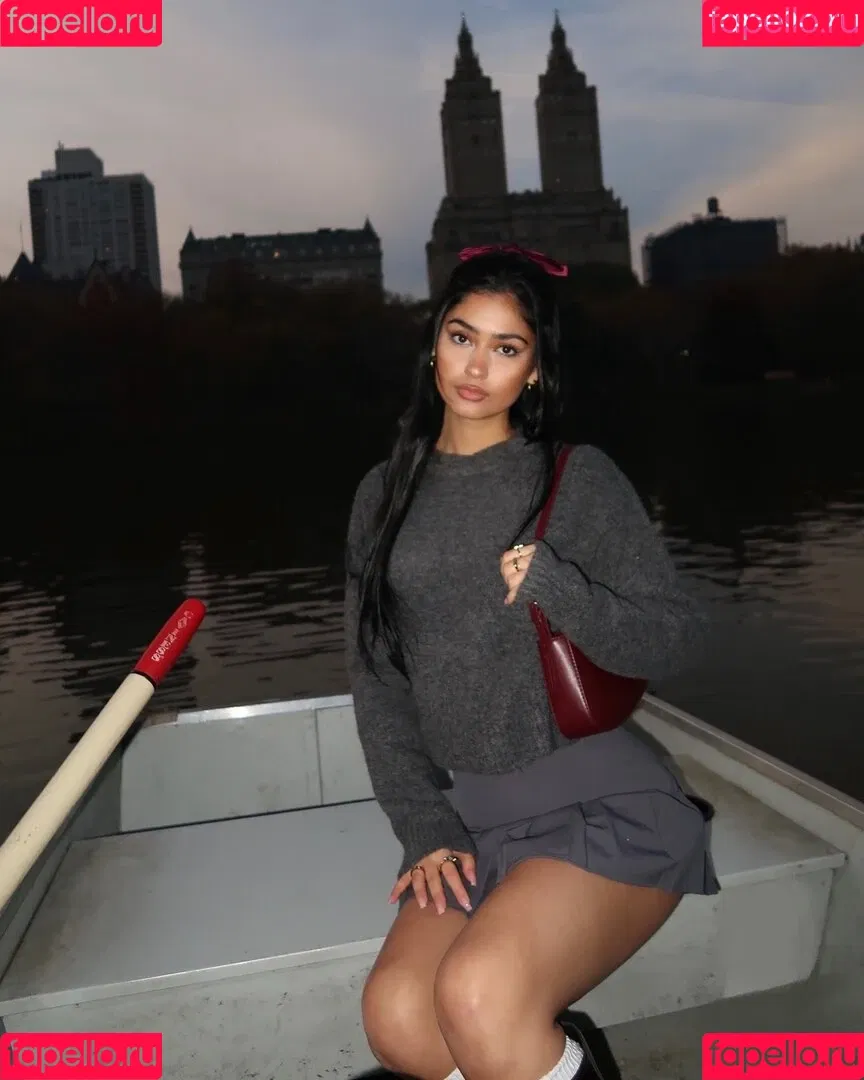 Naaz Torbati Onlyfans Photo Gallery 