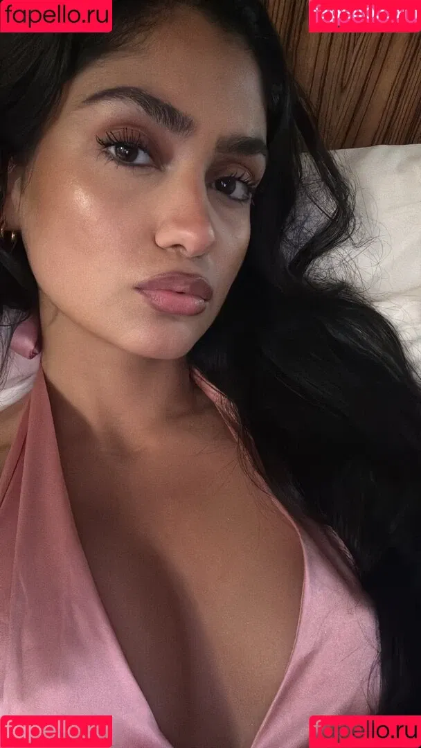 Naaz Torbati Onlyfans Photo Gallery 